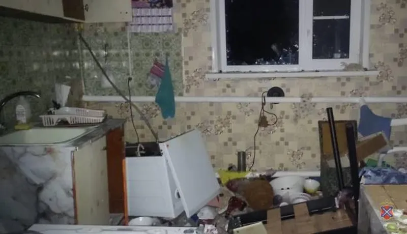 Озлобленные школьники разгромили чужой дом