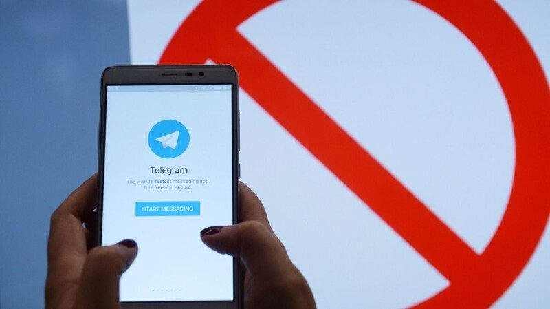 В Роскомнадзоре объяснили сбои в работе мессенджеров WhatsApp* и Telegram