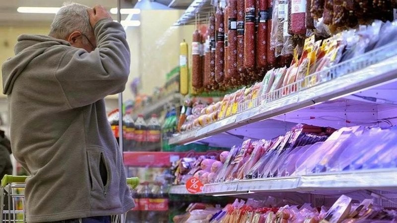 "Общество вступает в фазу серьёзного разочарования": среди россиян увеличилось количество пессимистов "Общество вступает в фазу серьёзного разочарования": среди россиян увеличилось количество пессимистов