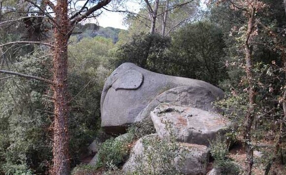 Каменные стражи зачарованного леса Орриус Каменные стражи зачарованного леса Орриус