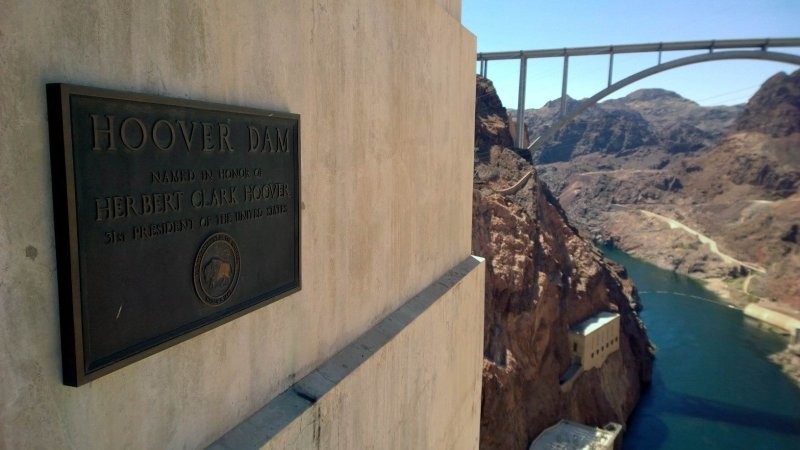 3. США и роковое совпадение на плотине Гувера 3. США и роковое совпадение на плотине Гувера