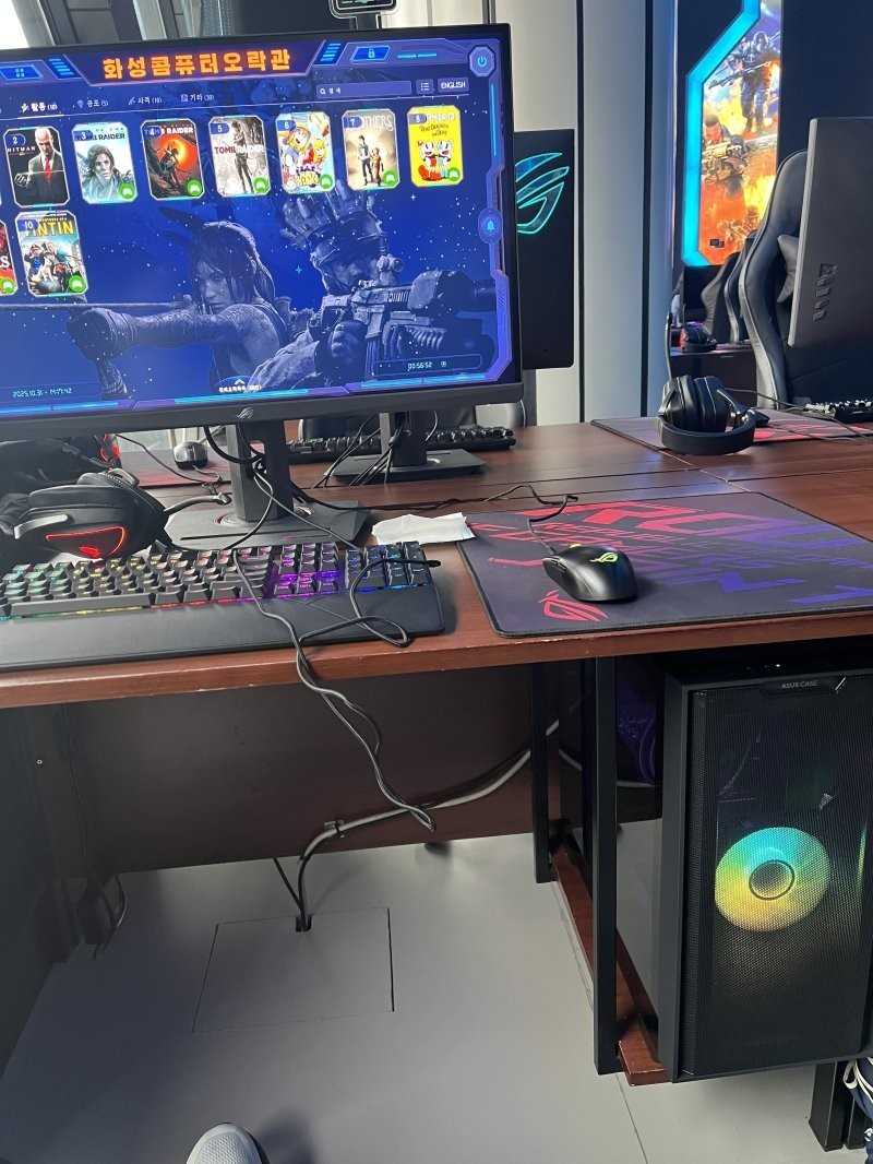 Блогер показала компьютерный клуб в Северной Корее, в котором можно поиграть в Dota 2