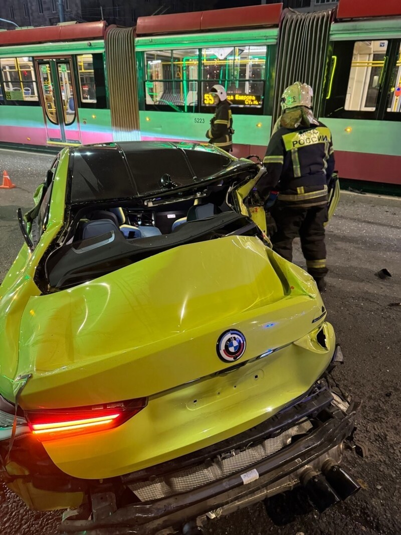 ДТП в Санкт-Петербурге "БМВ vs Трамвай vs Полиция"