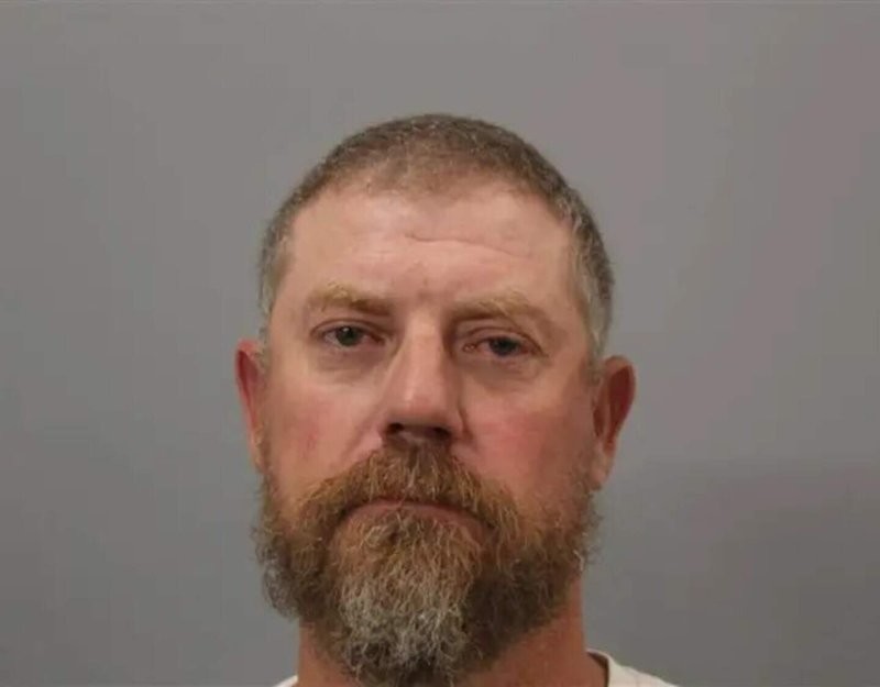 Судью в Аризоне оштрафовали за мочеиспускание в общественном месте