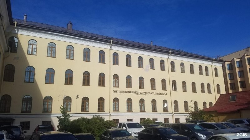 Петербургский колледж заподозрили в рекламе вебкам-студии