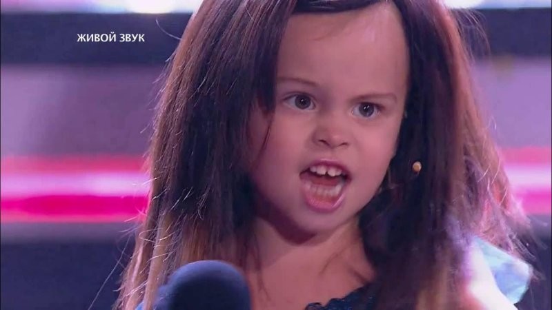 5 дочерей знаменитых родителей, демонстрирующих возрастной диссонанс