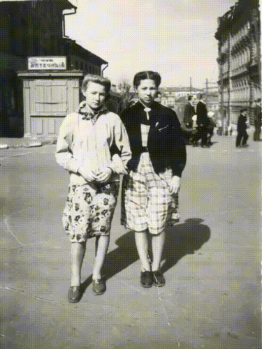 ИИ фотографии времен СССР