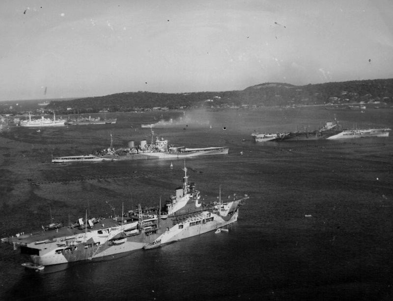 «Выдающийся» британец: история службы авианосца HMS Illustrious