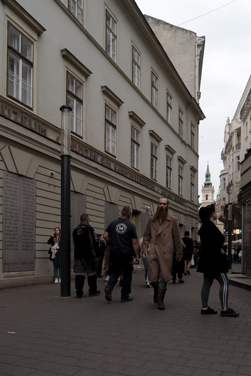 Уличные фотографии