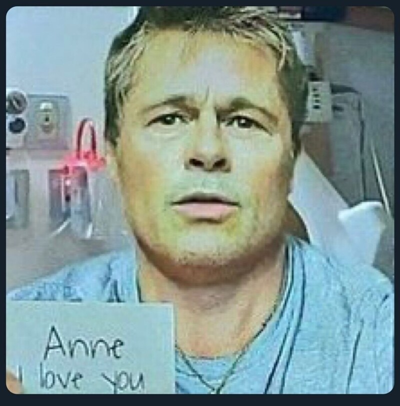 Пенсионерка отдала за мнимый роман с Брэдом Питтом целое состояние