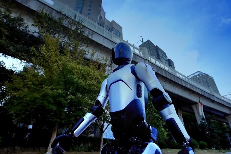 Китайский робот прошёл более 100 километров и установил рекорд