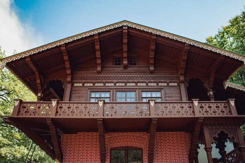 Швейцарский домик в усадьбе Кусково после реставрации⁠