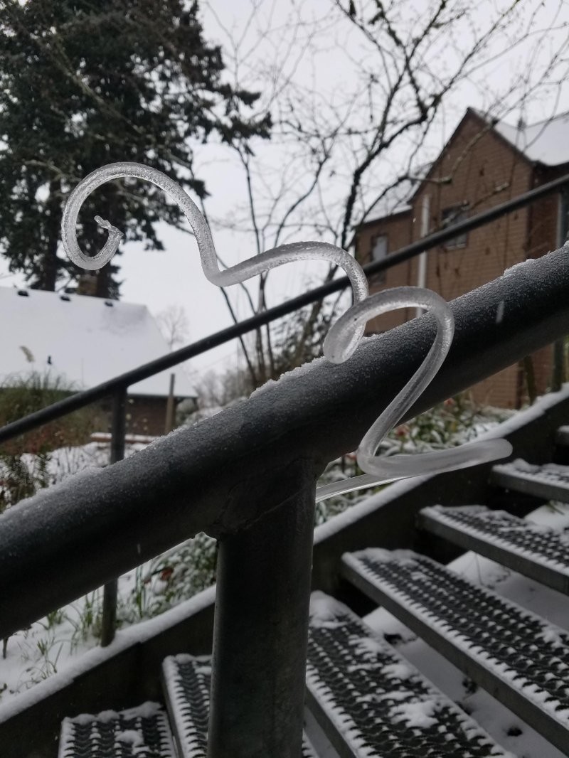 2. Спиралевидная сосулька