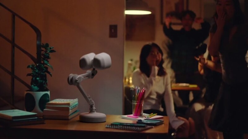 Сценарист «Истории игрушек» помог студентам создать умную говорящую лампу