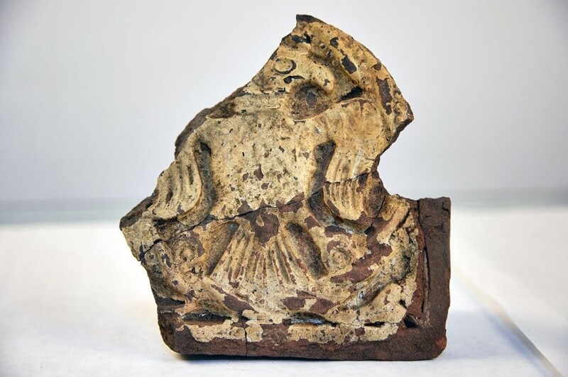 Коллекция изразцов с символом русских царей - двуглавым орлом