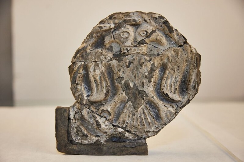 Коллекция изразцов с символом русских царей - двуглавым орлом