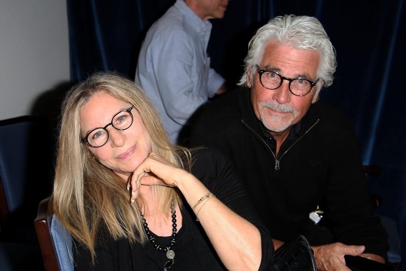 7 примеров неожиданных родственных связей в Голливуде, о которых вы могли не знать