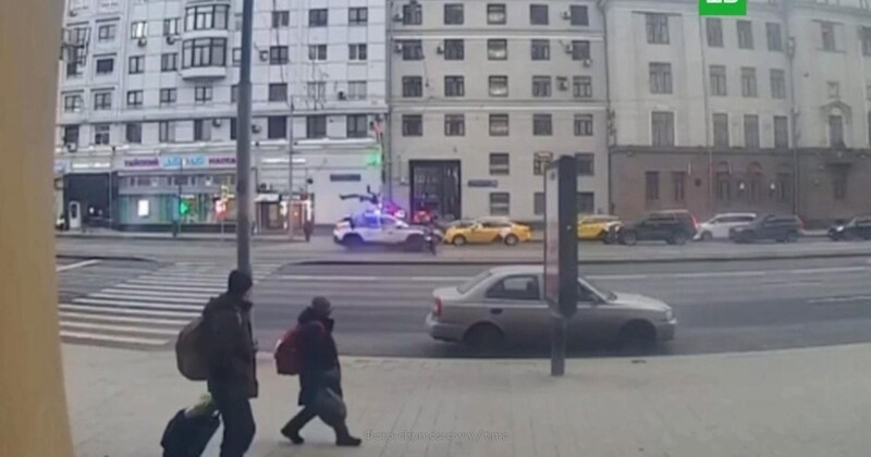 Этот ролик надо всем курьерам показывать на утренней речевке