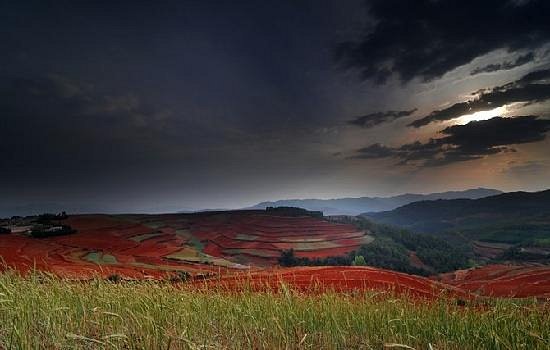 Луосягоу – невероятная яркая китайская палитра, в существование которой сложно поверить