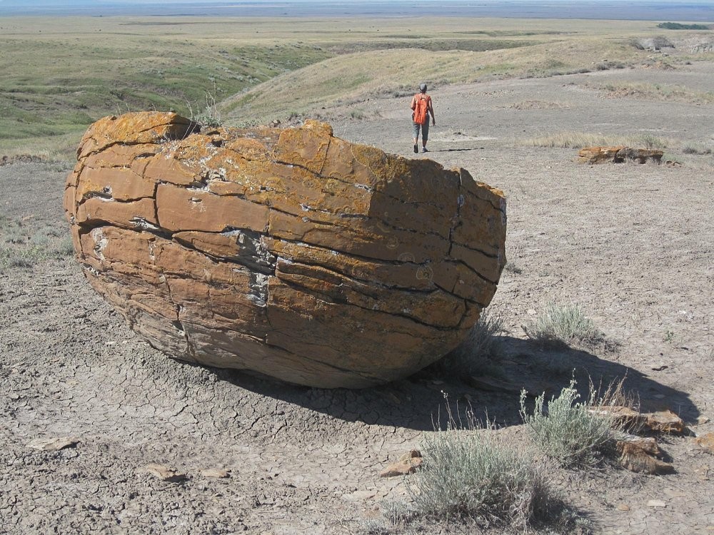 Ред-Рок-Кули: марсианские сферы в прериях Канады