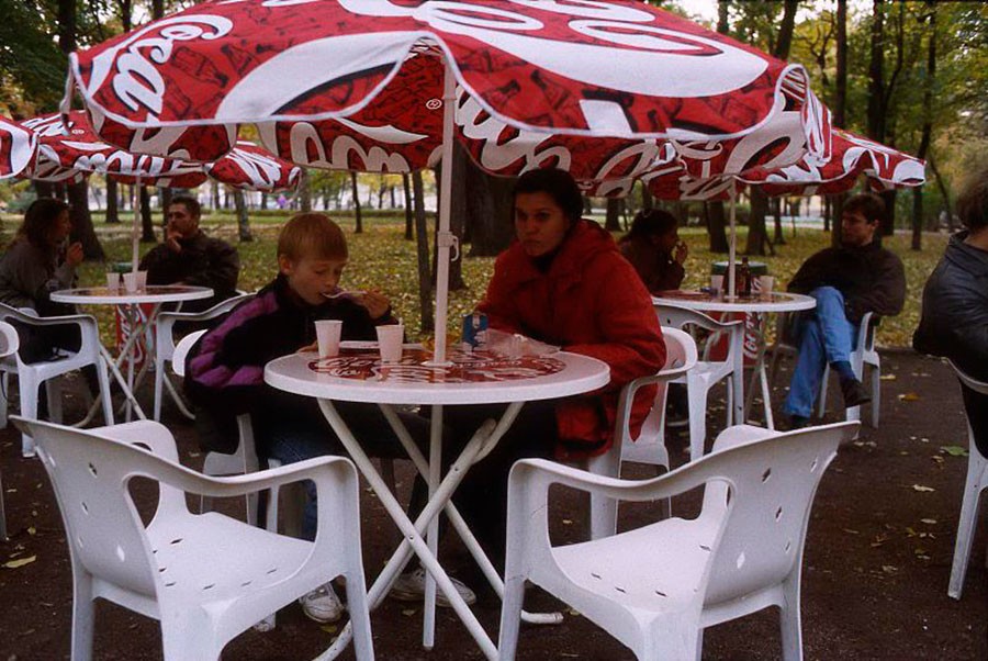Летнее кафе, 1995 