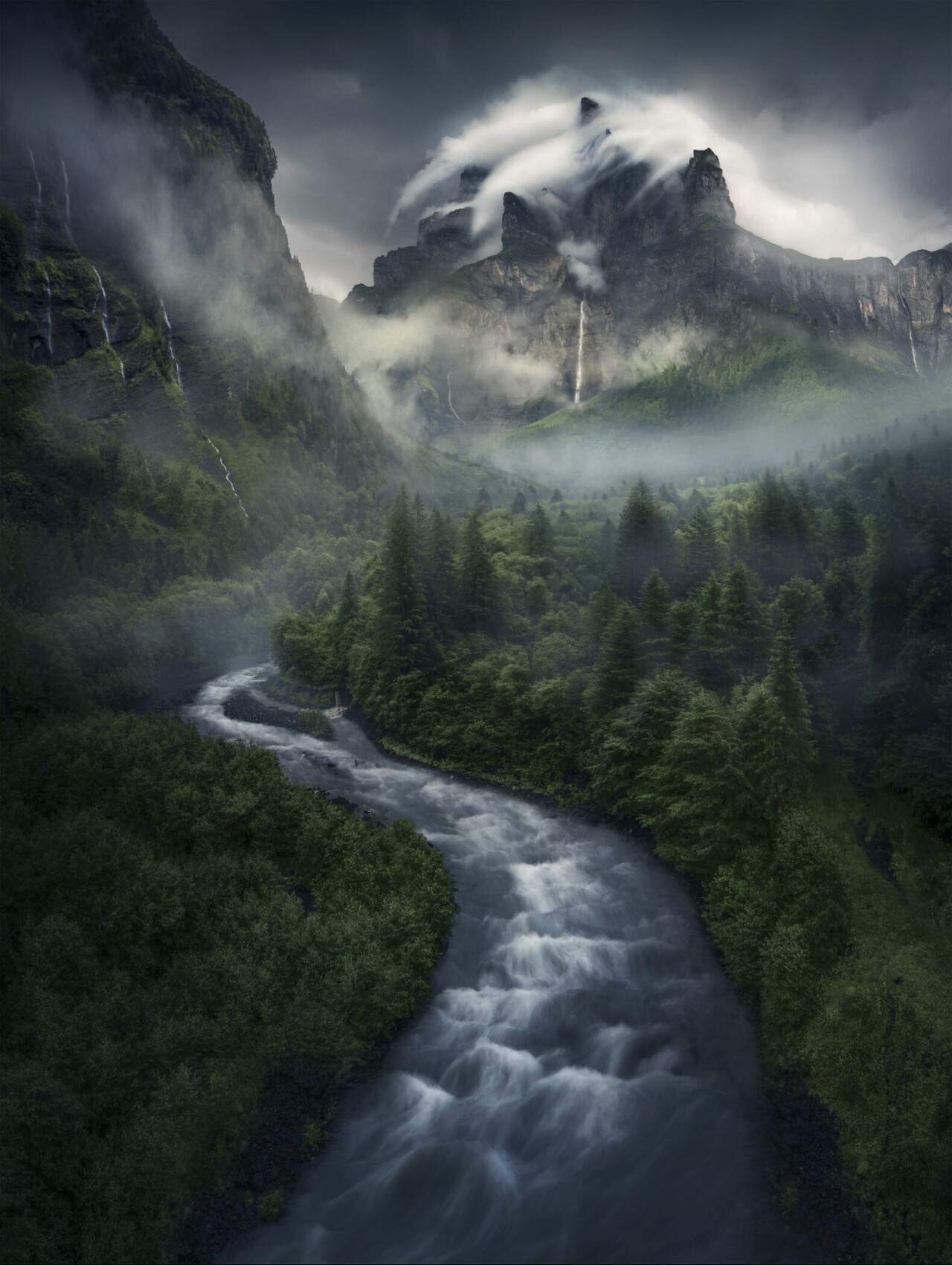 2 место в номинации Пейзажный фотограф года 2021. Шамони-Мон-Блан, Французские Альпы. Автор Макс Райв