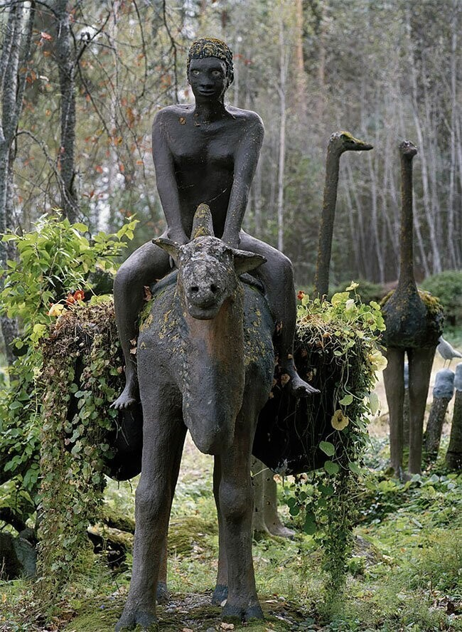 14 инфарктов, 3 сошедших с ума, 1 млн туристов ежегодно: что сотворил в лесу рядовой рабочий завода