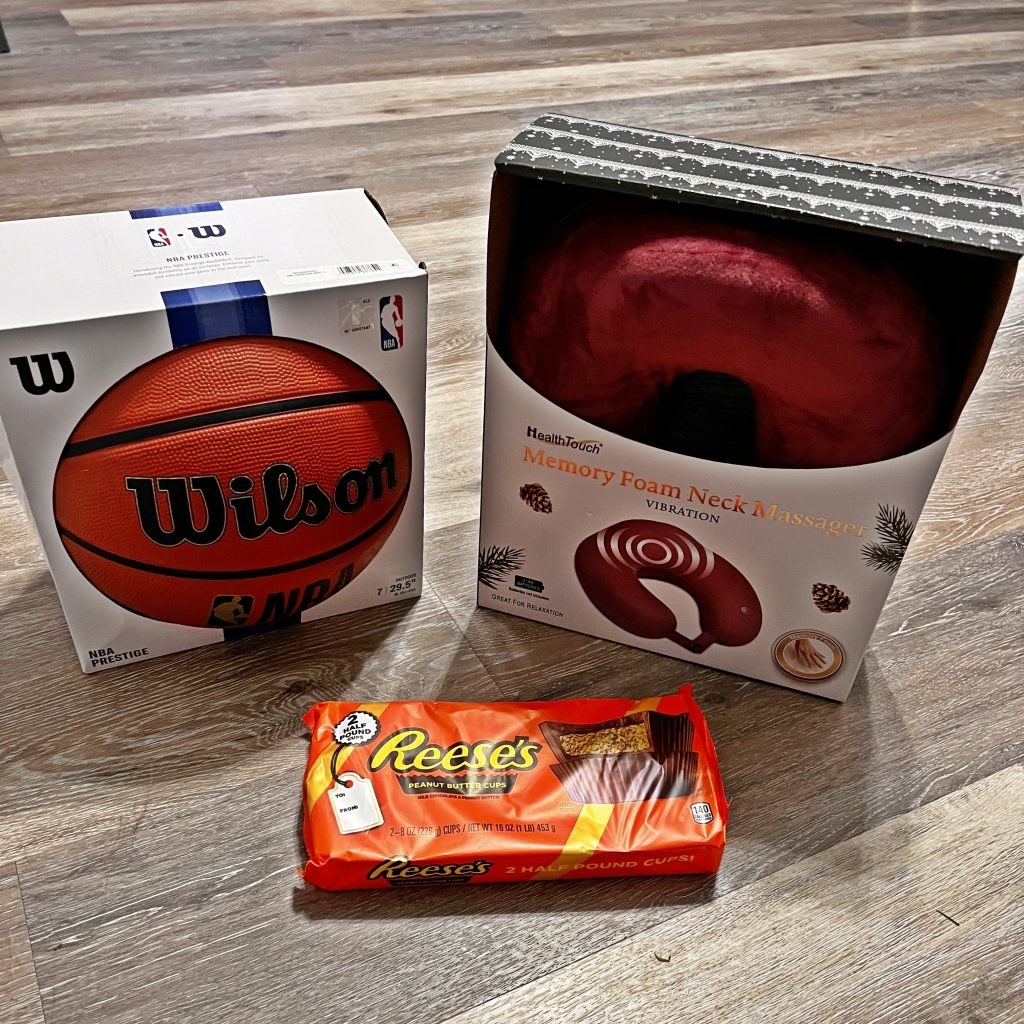 «Мой сын сам покупает подарки на Рождество. Он помогает по хозяйству, а я плачу ему за качество работы»