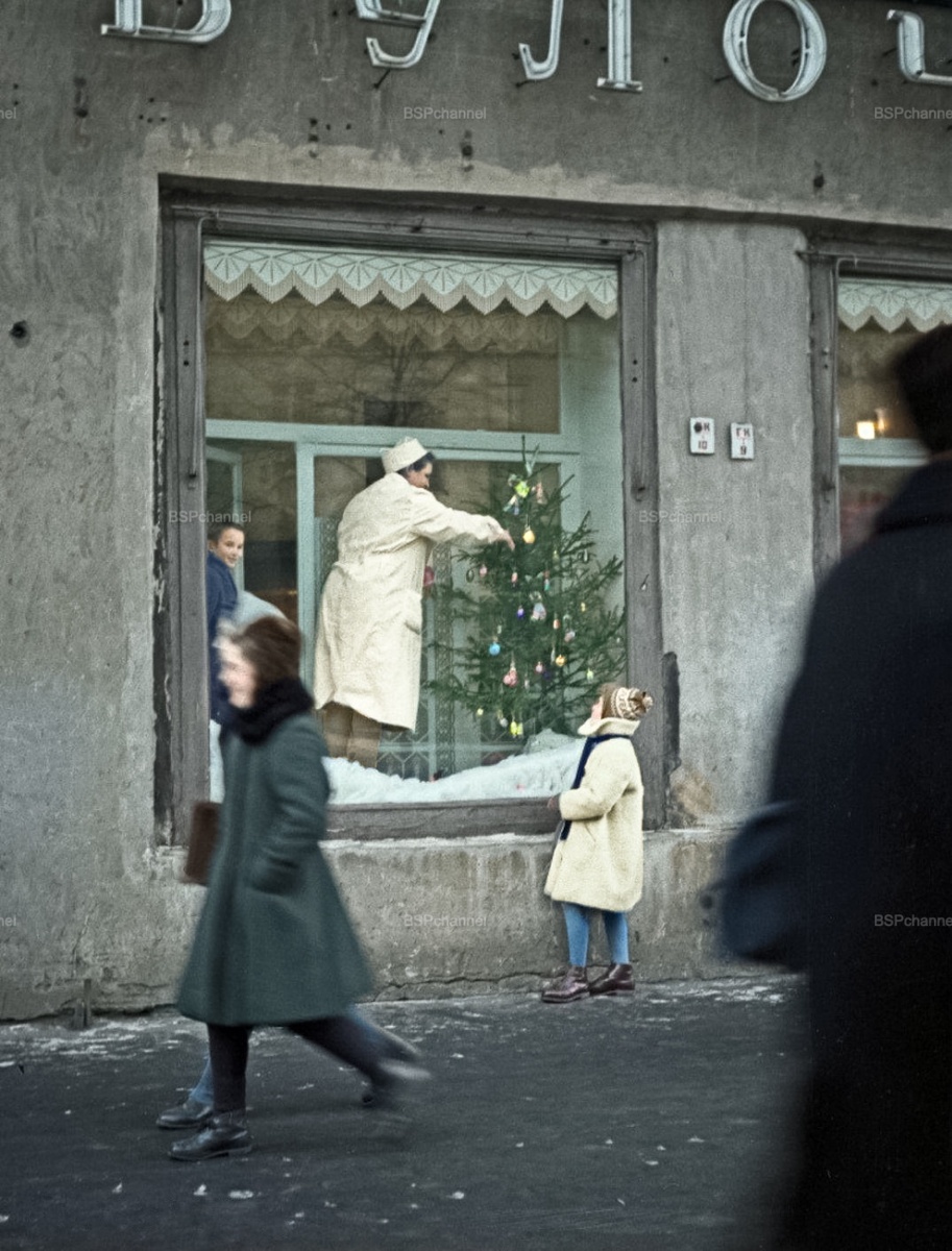 Советский Новый год в ностальгических фотографиях прошлых десятилетий⁠⁠