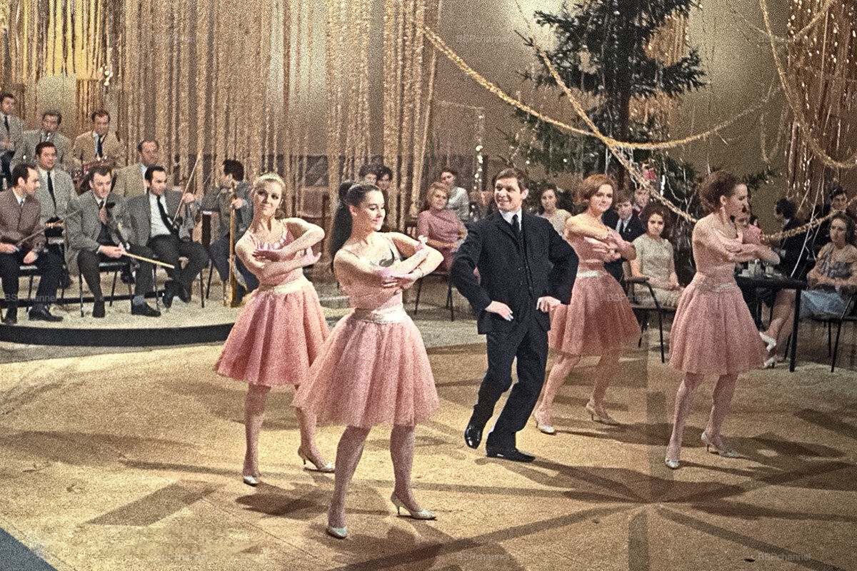 Советский Новый год в ностальгических фотографиях прошлых десятилетий⁠⁠