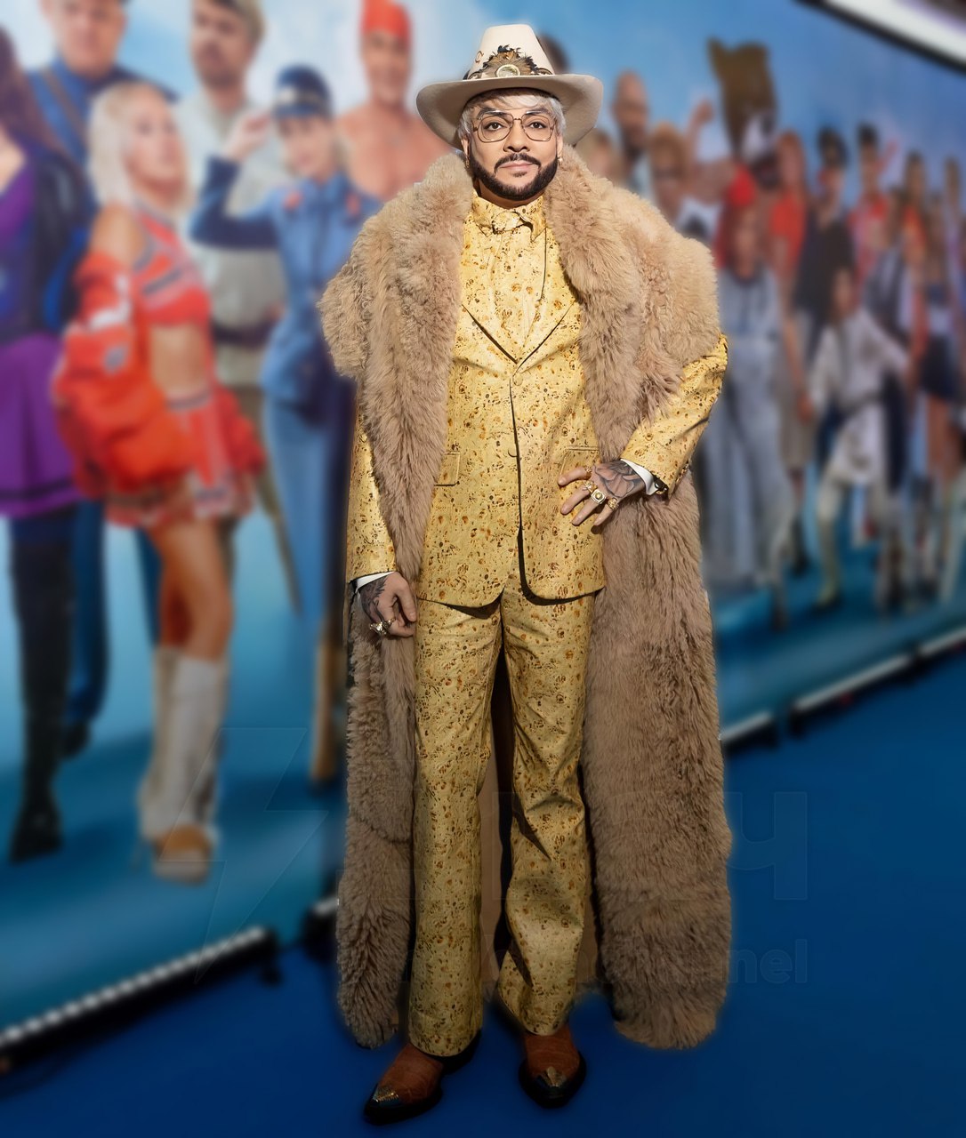 "Завтра поднимут цены на бензин?": топ-менеджеры "Лукойл" прогуляли минимум 60 миллионов рублей на корпоративе