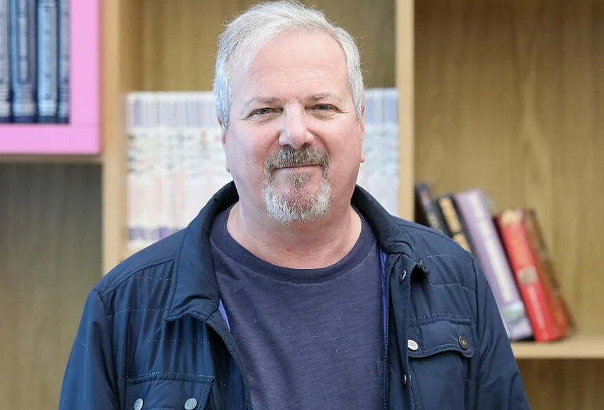 Как выглядят сейчас 8 телеведущих из 90-х. И чем они занимаются