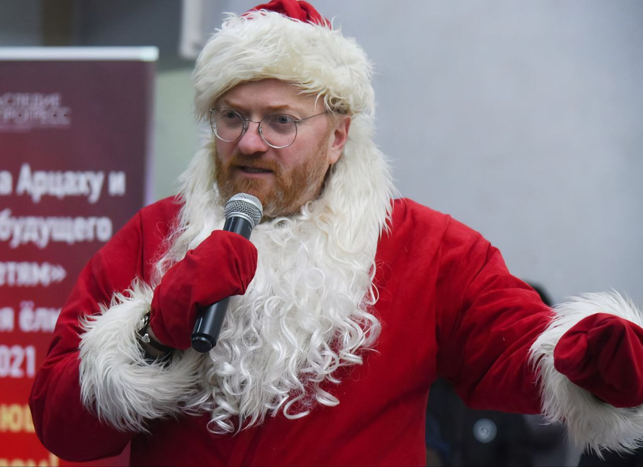 Мужик сказал, мужик сделал: Милонов прошелся по борделям Питера