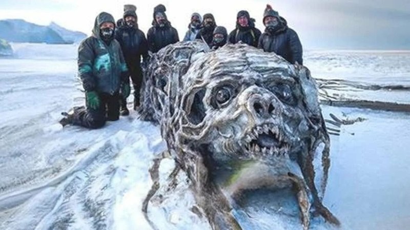 Антарктида. Что же там вы прячете?