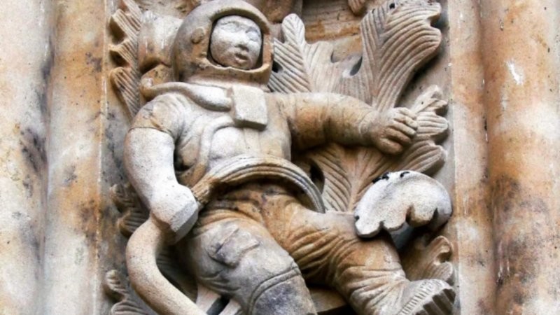 5. Астронавт собора в Саламанке
