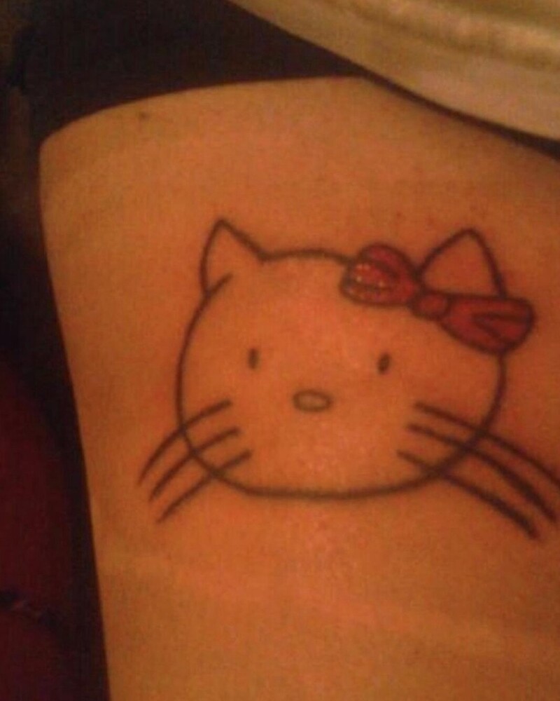 7. Hello Kitty: примитивизм рулит