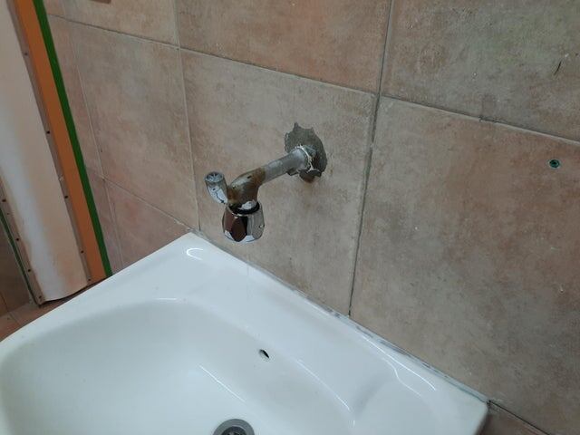 Кран установлен!