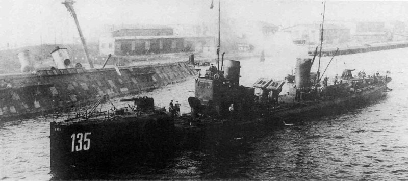 Судьба по номеру. История с HMS E-13 — военное преступление или фатальная ошибка?
