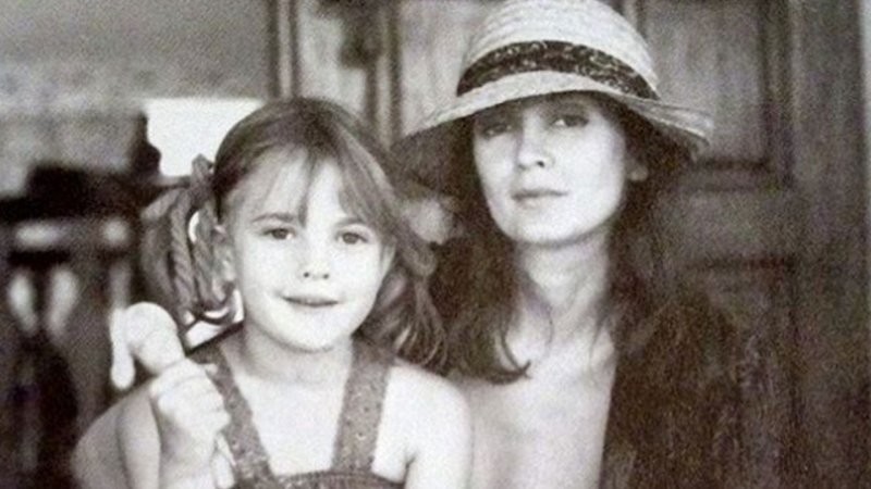 12 примеров того, как слава и обиды разрушили семьи звёзд