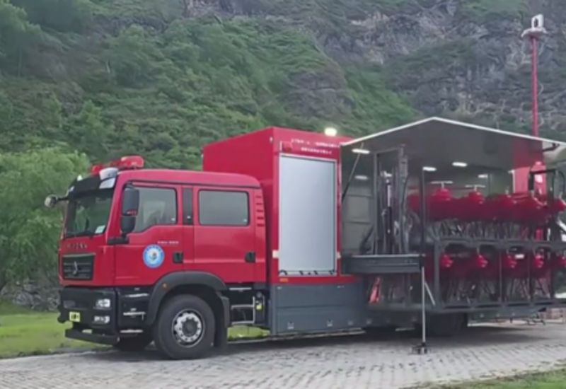 Без риска для жизни. Как китайцы тушат пожар с помощью дронов