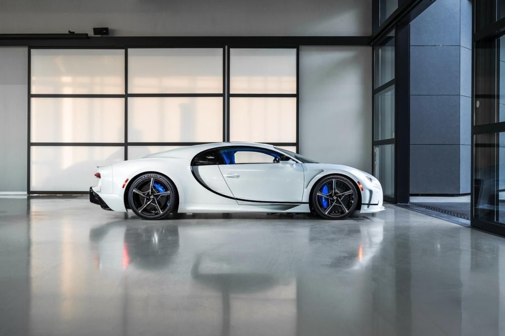 Уникальный Bugatti Chiron Super Sport выставили на аукцион