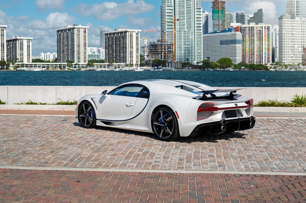 Уникальный Bugatti Chiron Super Sport выставили на аукцион