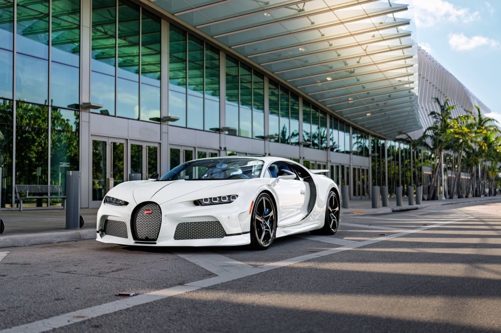 Уникальный Bugatti Chiron Super Sport выставили на аукцион