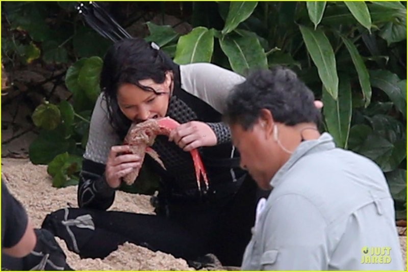 1. Сырая правда Дженнифер Лоуренс