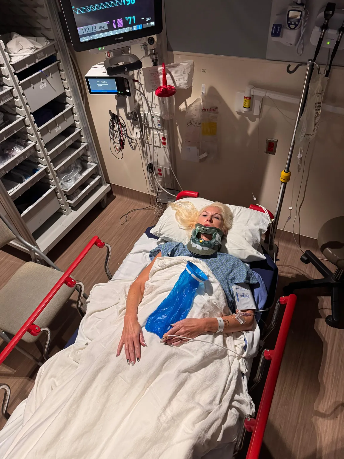 Корова напала на мать невесты посреди церемонии