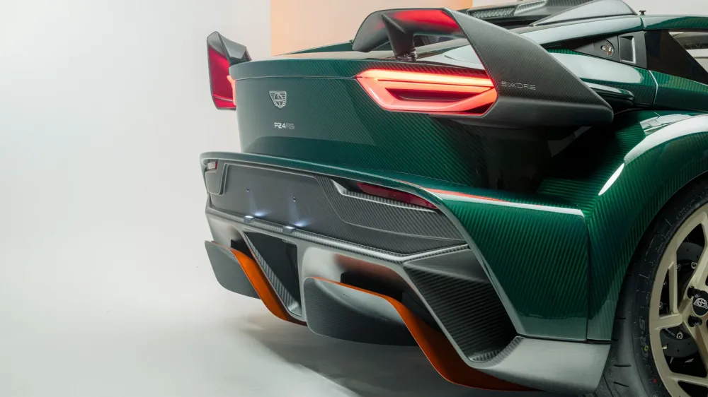 Нидерландская Donkervoort представила свой самый экстремальный спорткар