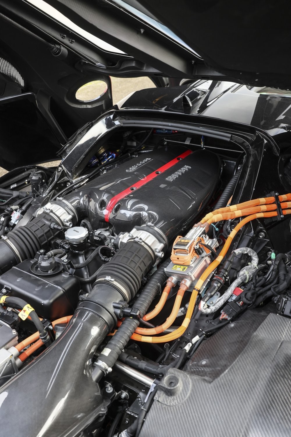 Редчайшая Ferrari FXX K Evo с пробегом менее 100 километров уйдёт с молотка