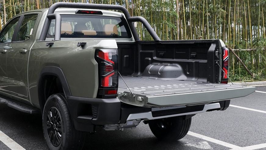 У Chery появился рамный электропикап по цене LADA Vesta