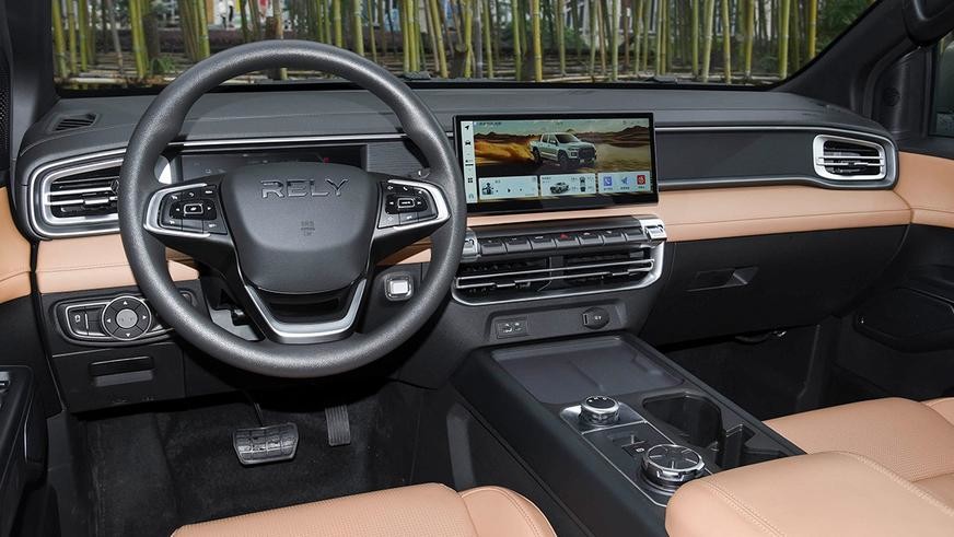 У Chery появился рамный электропикап по цене LADA Vesta