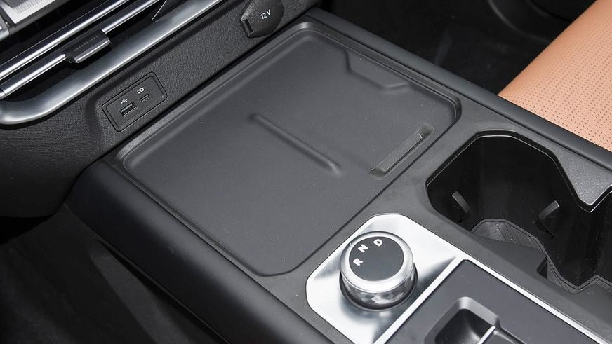 У Chery появился рамный электропикап по цене LADA Vesta